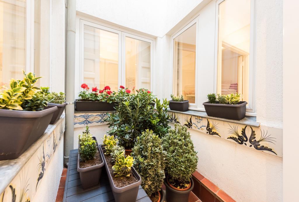 Plaza Mayor Apartment Madrid Luaran gambar