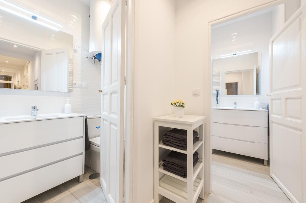 Plaza Mayor Apartment Madrid Luaran gambar