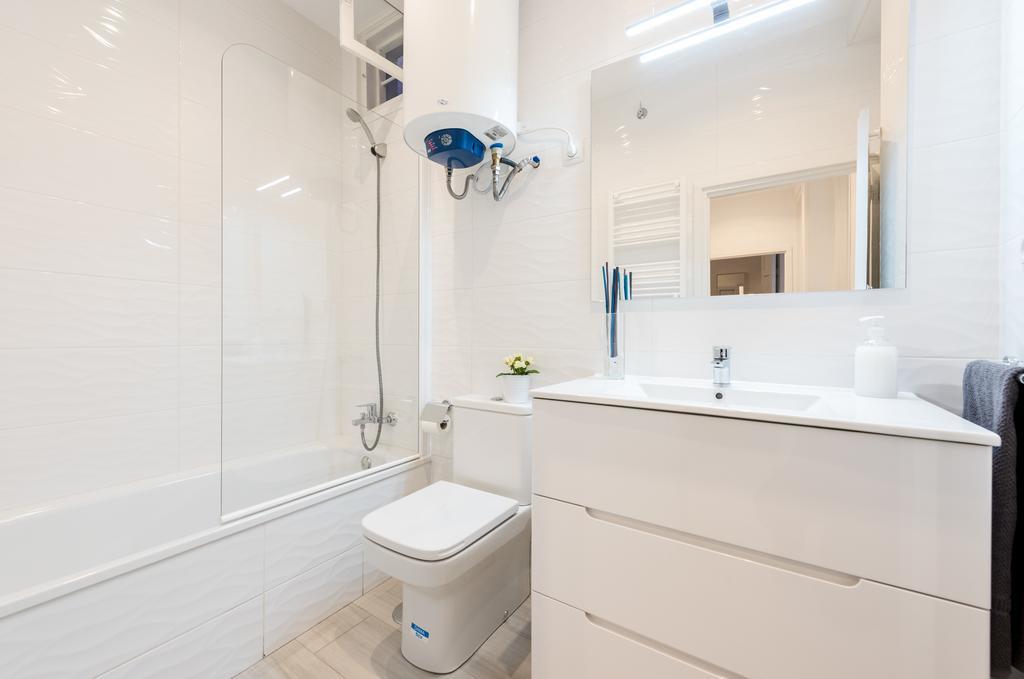 Plaza Mayor Apartment Madrid Luaran gambar